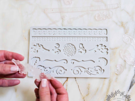 Cartouche - Decorative Mold